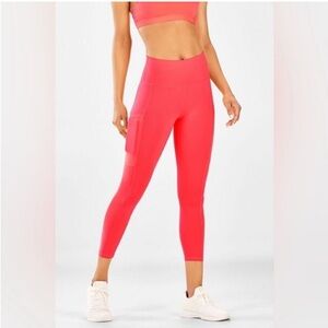Pop Pink Activewear Set - Midi Sports Bra and High- Waisted Leggings - Fabletics